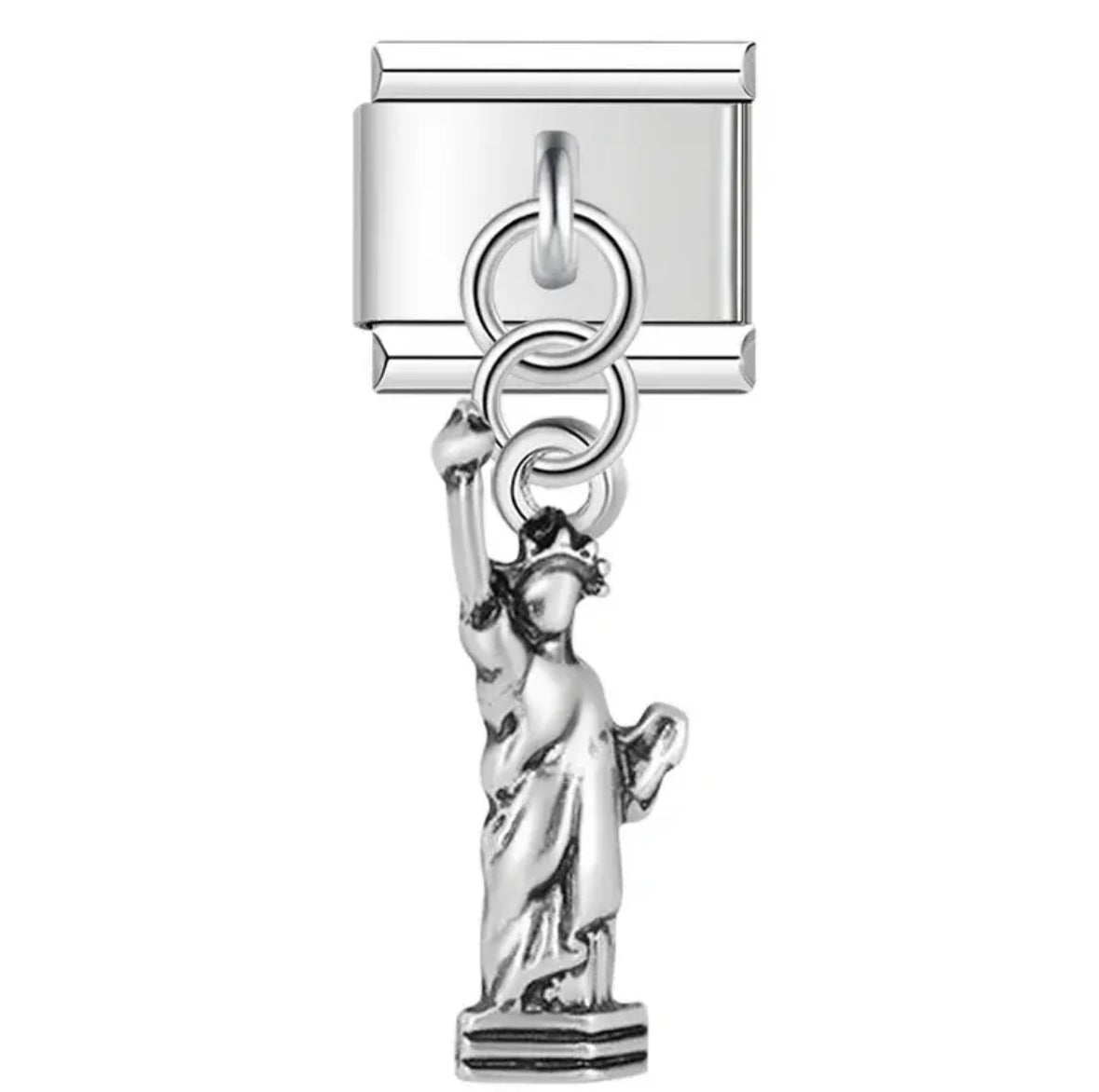 Estatua De La Libertad Colgante.
